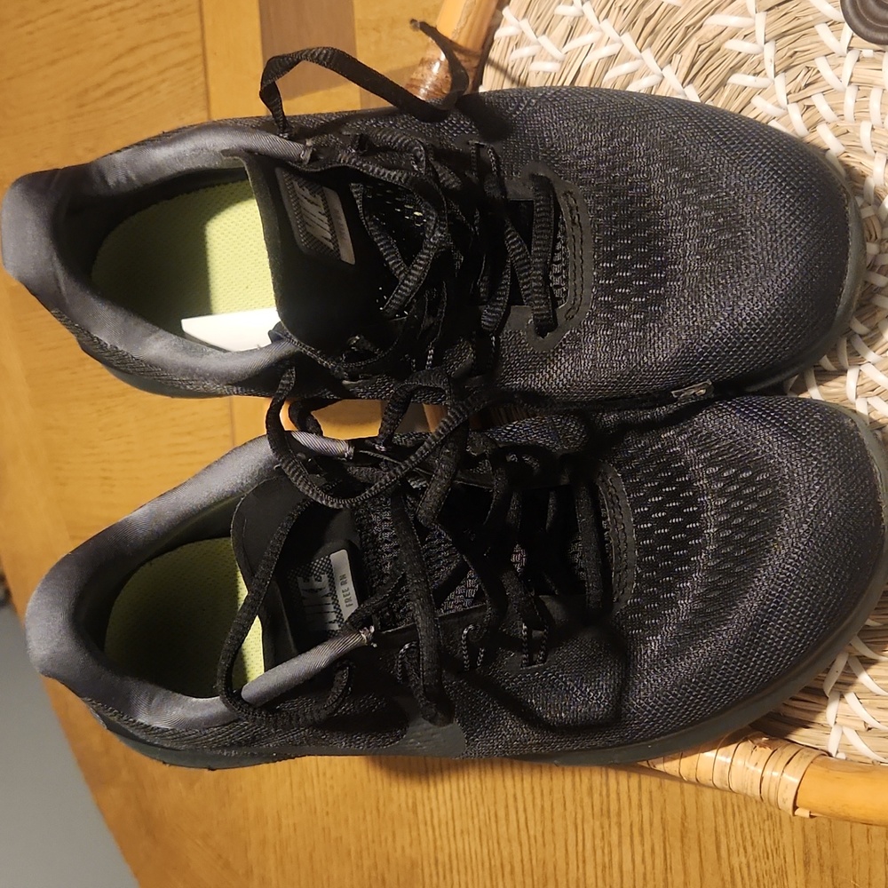 Nike running shoes Sz 8.5